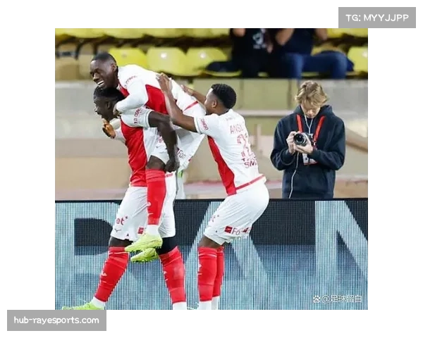 那不勒斯防守漏洞已送十三个点球 定位球失分问题亟待解决